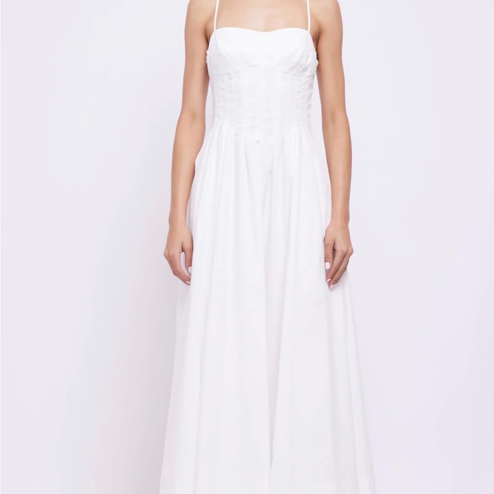 Chic White Dress